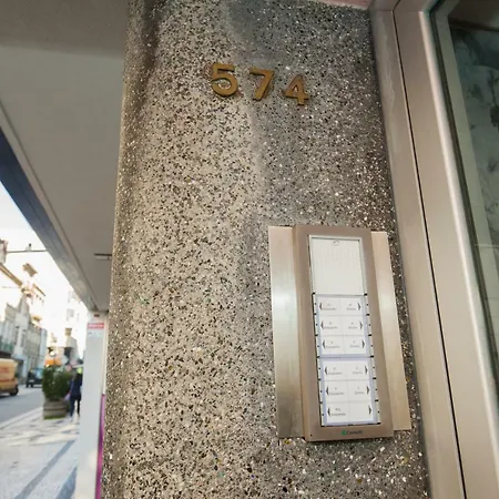 Ml Charming بورتو