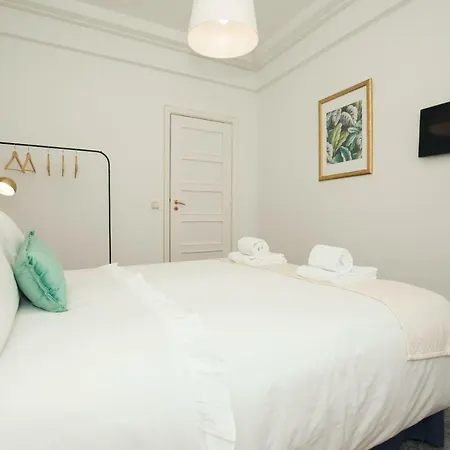 Ml Charming بيت ضيافة بورتو